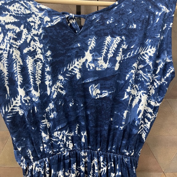 Indigo blue and white full length dress - Picture 6 of 7